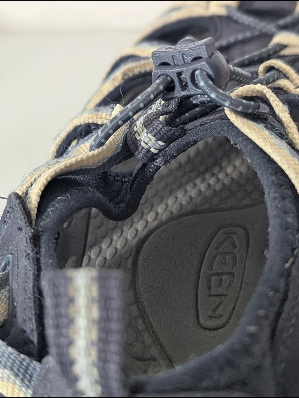 KEEN Newport H2 Women's Sport Hiking Water Sandals Navy Blue Size 8.5 Waterproof
